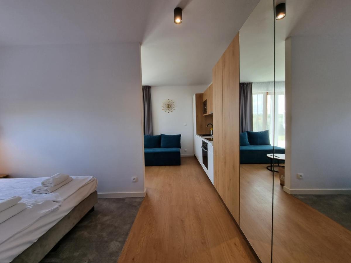 Prywatny Apartament W Hotelu C8 - 365Pam Sarbinowo Exterior foto