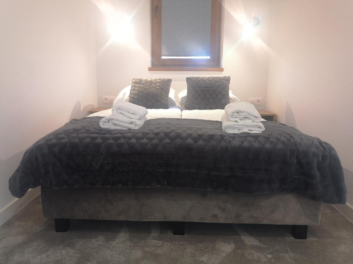Prywatny Apartament W Hotelu C8 - 365Pam Sarbinowo Exterior foto